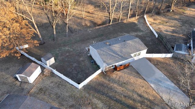 8 Archers Court, St Peters, MO 63376