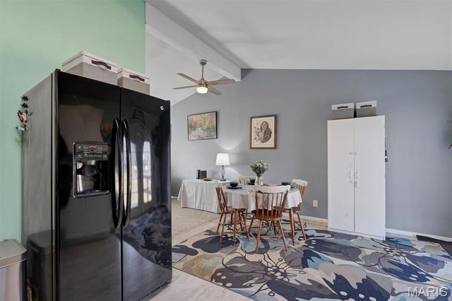 8 Archers Court, St Peters, MO 63376