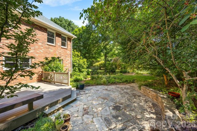 625 Greenbrook Parkway, Matthews, NC 28104