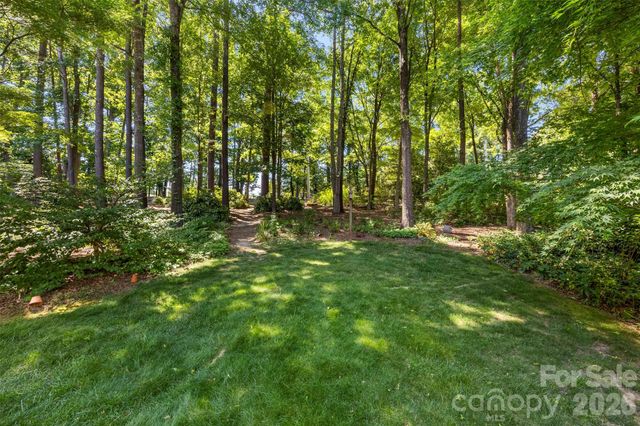 625 Greenbrook Parkway, Matthews, NC 28104