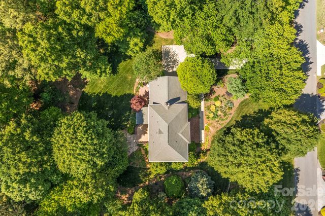 625 Greenbrook Parkway, Matthews, NC 28104