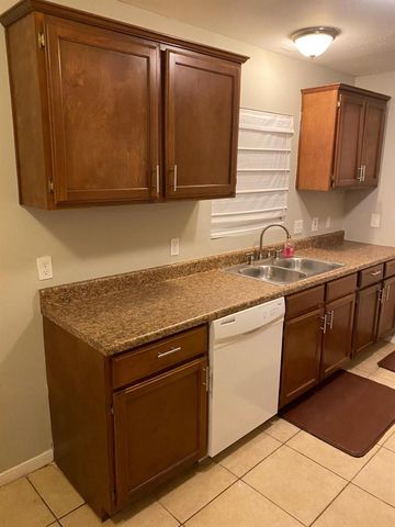 3502 Rosedale Street B, Houston, TX 77004