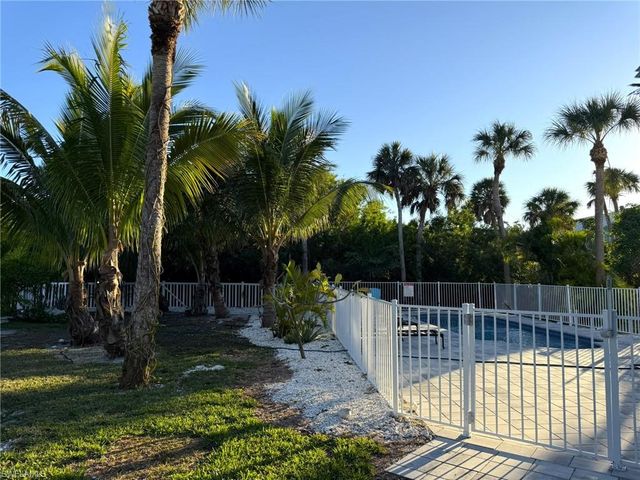 4511 Bartlett PKWY, Captiva, FL 33924