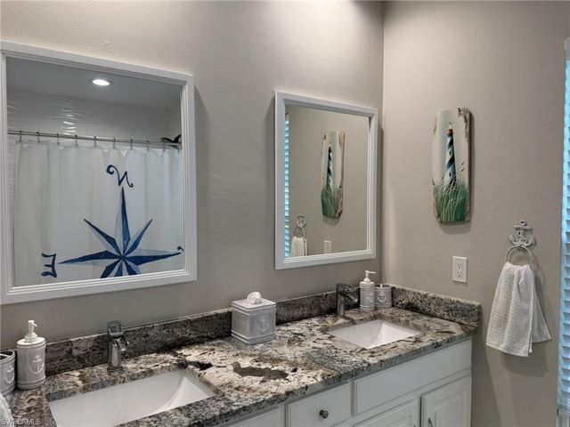 4511 Bartlett PKWY, Captiva, FL 33924