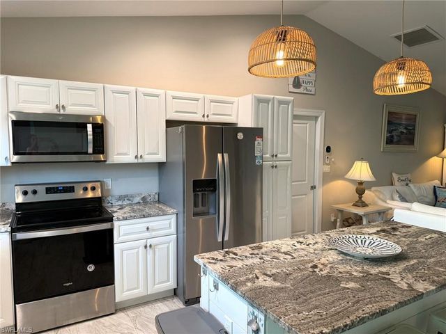 4511 Bartlett PKWY, Captiva, FL 33924