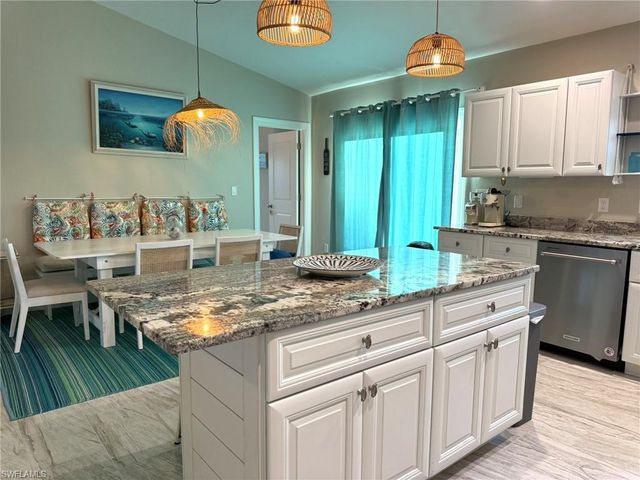 4511 Bartlett PKWY, Captiva, FL 33924