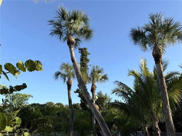 4511 Bartlett PKWY, Captiva, FL 33924