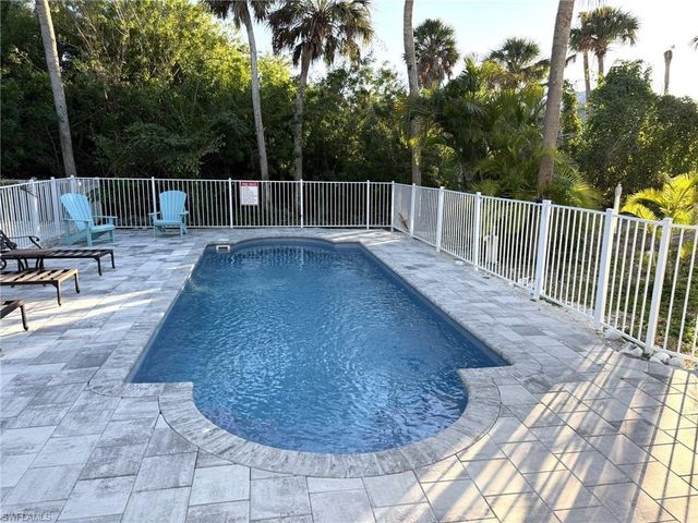 4511 Bartlett PKWY, Captiva, FL 33924