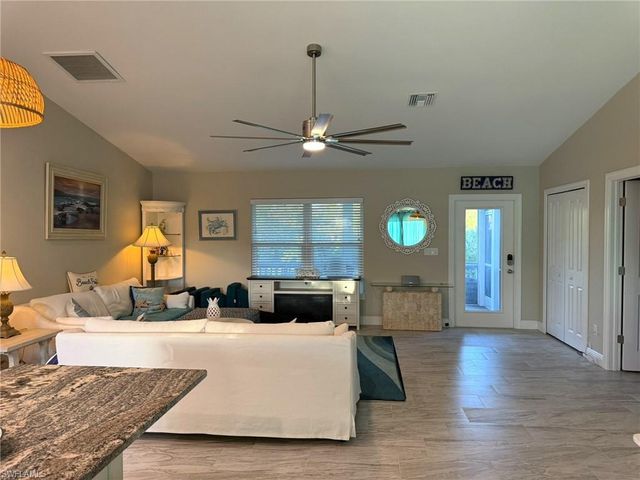 4511 Bartlett PKWY, Captiva, FL 33924