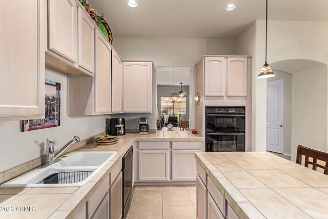 5370 S DESERT DAWN Drive 43, Gold Canyon, AZ 85118