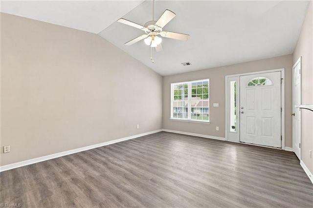 3 Franklinwood Drive, Greensboro, NC 27401