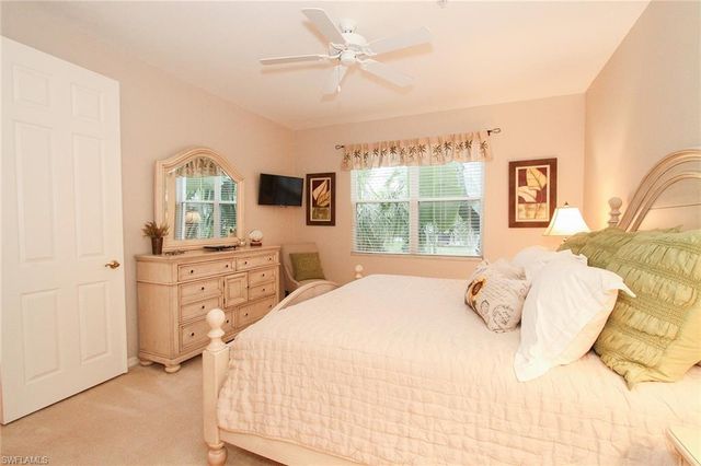 4615 Hawks Nest Dr Apt 201, Naples, FL 34114
