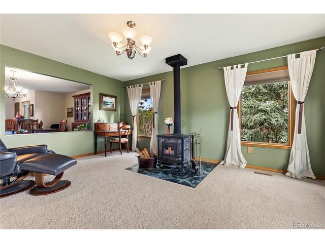 1400 Catamaran Ln, Monument, CO 80132
