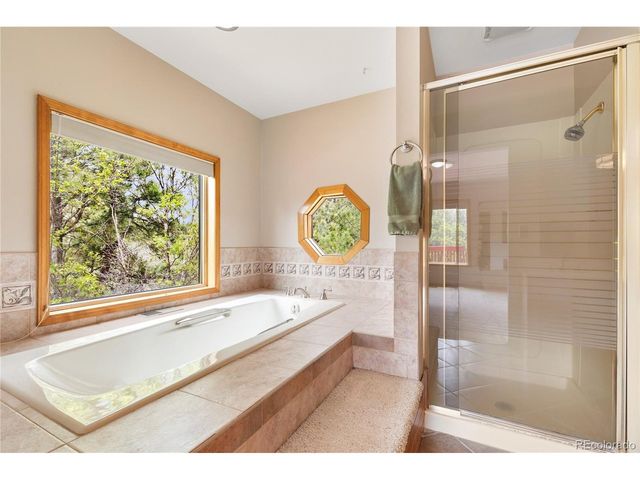 1400 Catamaran Ln, Monument, CO 80132