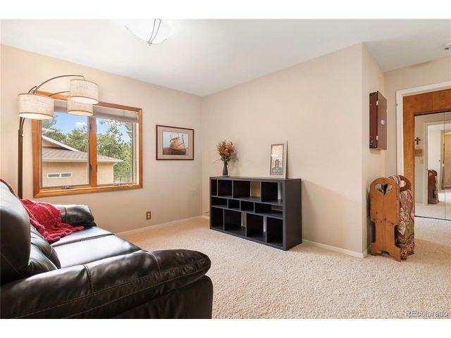 1400 Catamaran Ln, Monument, CO 80132