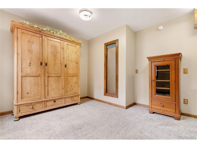 1400 Catamaran Ln, Monument, CO 80132