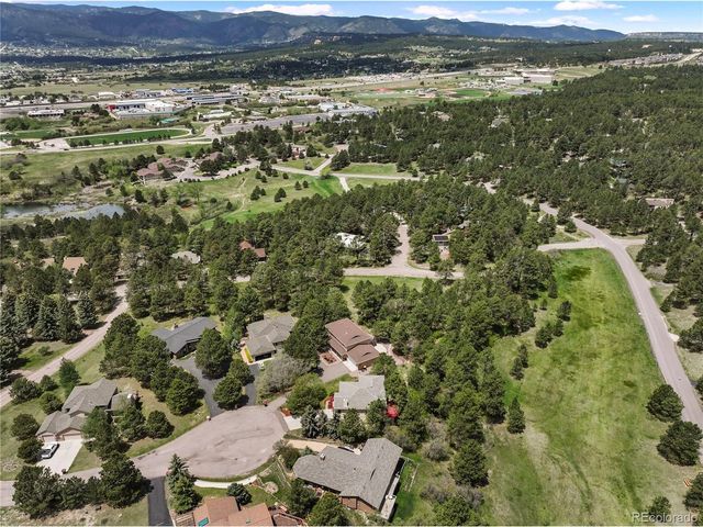 1400 Catamaran Ln, Monument, CO 80132