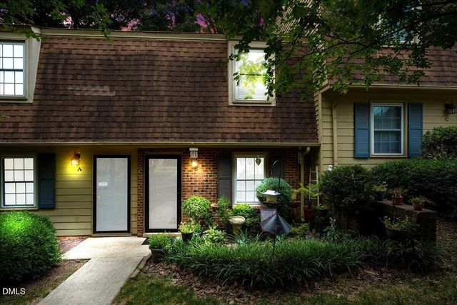 4700 Blue Bird Court B, Raleigh, NC 27606