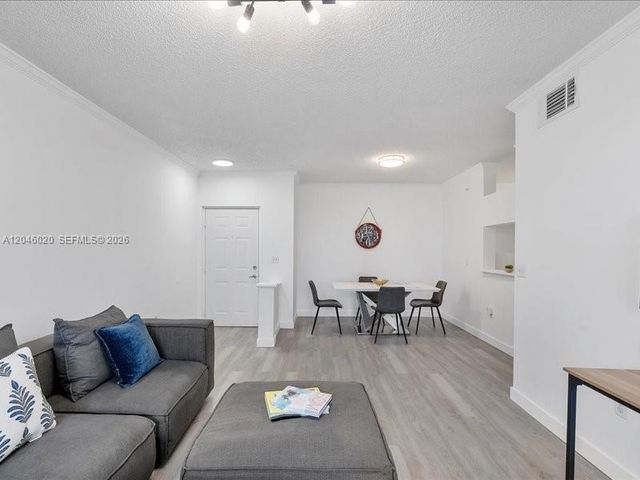 17100 N Bay Road 1717, Sunny Isles Beach, FL 33160