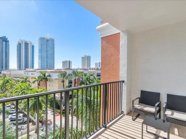17100 N Bay Road 1717, Sunny Isles Beach, FL 33160