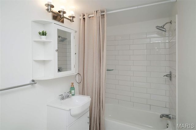 2619 Michigan Avenue, St Louis, MO 63118