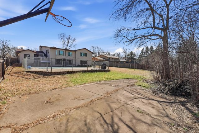 8309 Penn Avenue N, Brooklyn Park, MN 55444