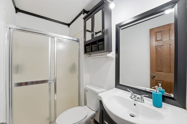 8309 Penn Avenue N, Brooklyn Park, MN 55444