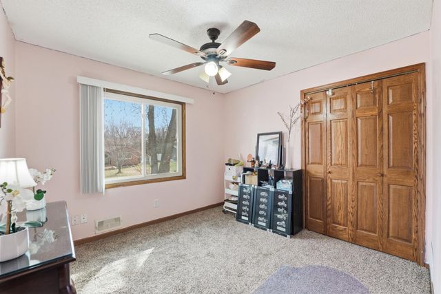 8309 Penn Avenue N, Brooklyn Park, MN 55444