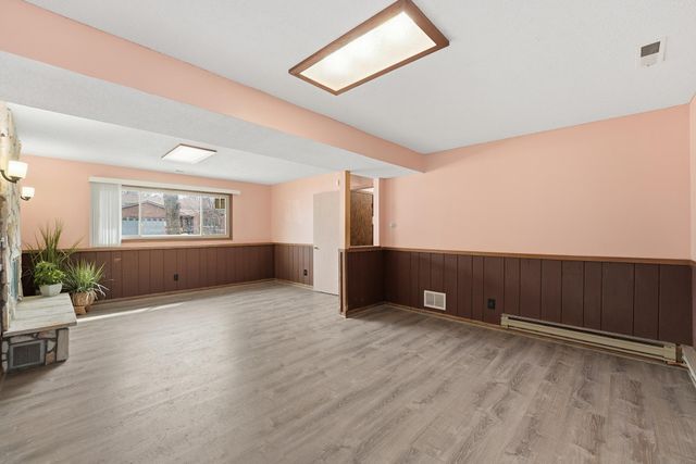 8309 Penn Avenue N, Brooklyn Park, MN 55444