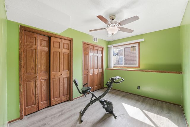 8309 Penn Avenue N, Brooklyn Park, MN 55444