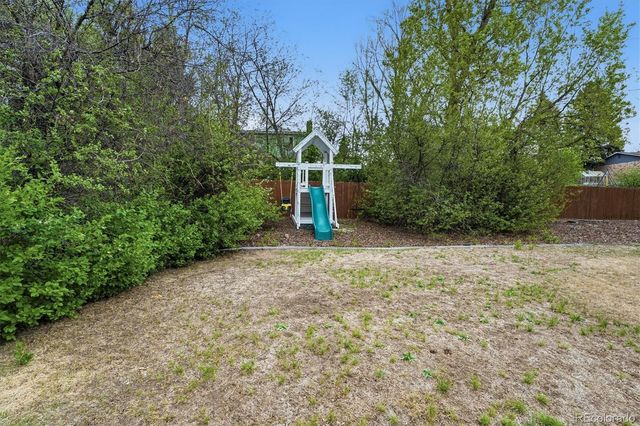 4607 W Wagon Trail Road, Littleton, CO 80123