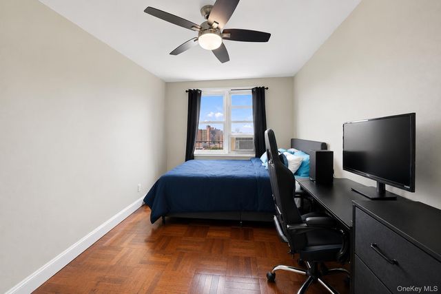 4525 Henry Hudson Parkway B1212, Bronx, NY 10471
