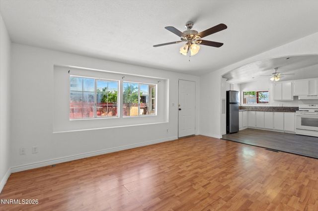 784 Chari Drive, Moundhouse, NV 89706