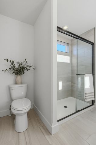 4508 ROYAL COUNTY RD, Columbia, MO 65201