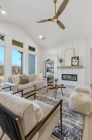 4508 ROYAL COUNTY RD, Columbia, MO 65201