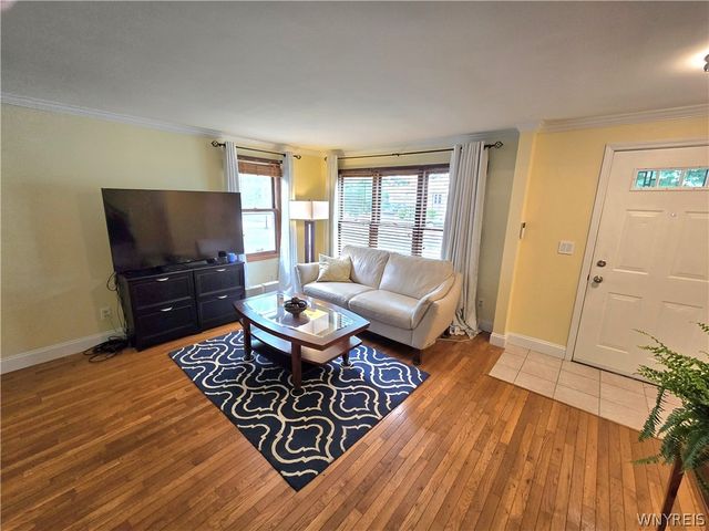 160 Walnut St Street, Buffalo, NY 14204