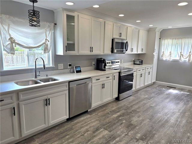160 Walnut St Street, Buffalo, NY 14204
