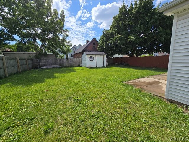 160 Walnut St Street, Buffalo, NY 14204