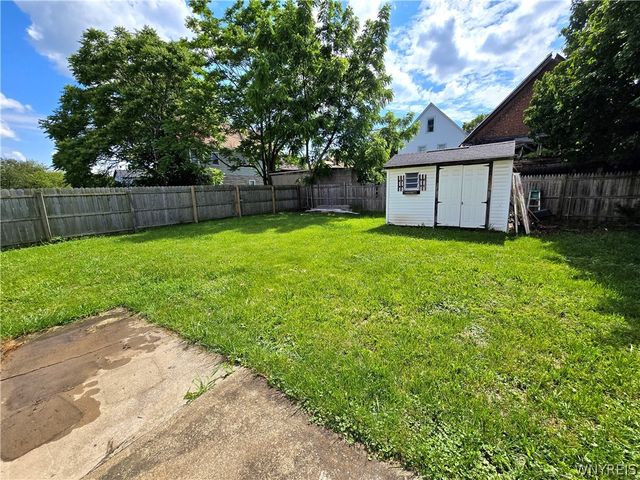 160 Walnut St Street, Buffalo, NY 14204