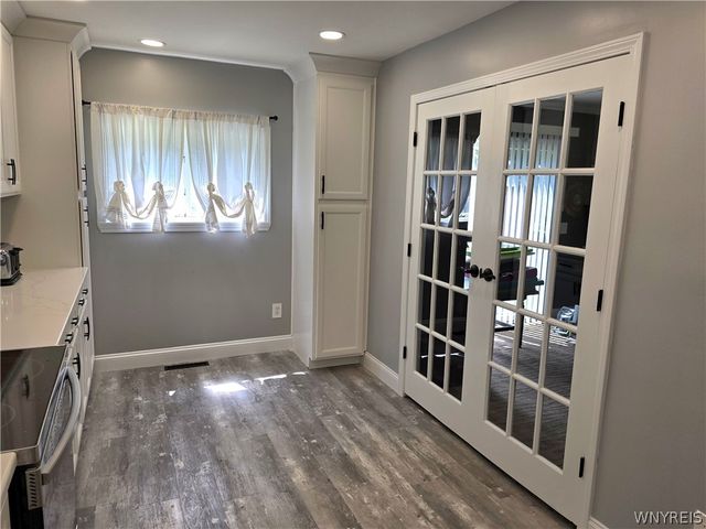 160 Walnut St Street, Buffalo, NY 14204
