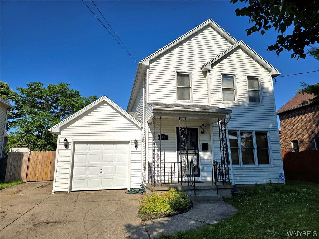 160 Walnut St Street, Buffalo, NY 14204