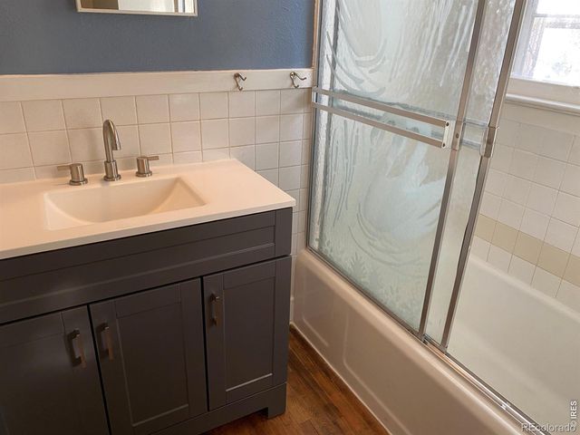 135 Cleveland Avenue, Loveland, CO 80537