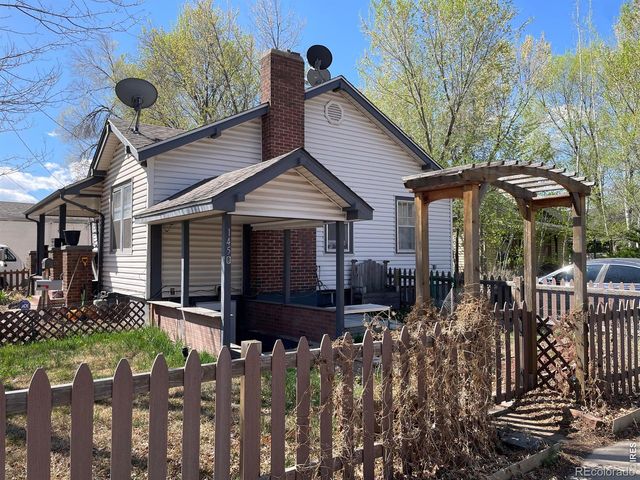 135 Cleveland Avenue, Loveland, CO 80537