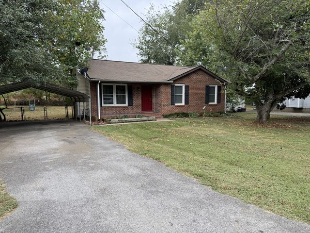 3446 Arvin Dr, Clarksville, TN 37042
