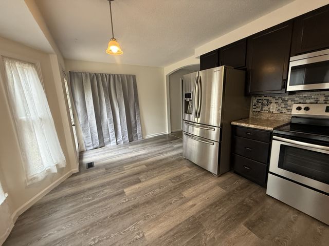 3446 Arvin Dr, Clarksville, TN 37042