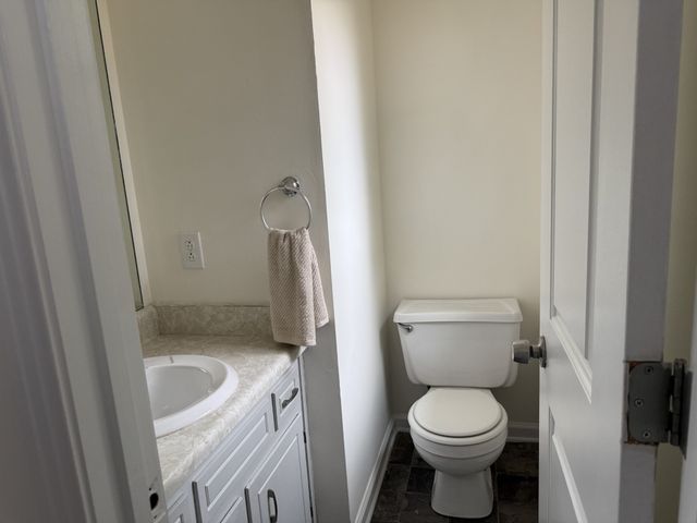 3446 Arvin Dr, Clarksville, TN 37042