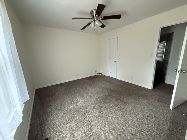 3446 Arvin Dr, Clarksville, TN 37042