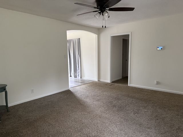 3446 Arvin Dr, Clarksville, TN 37042