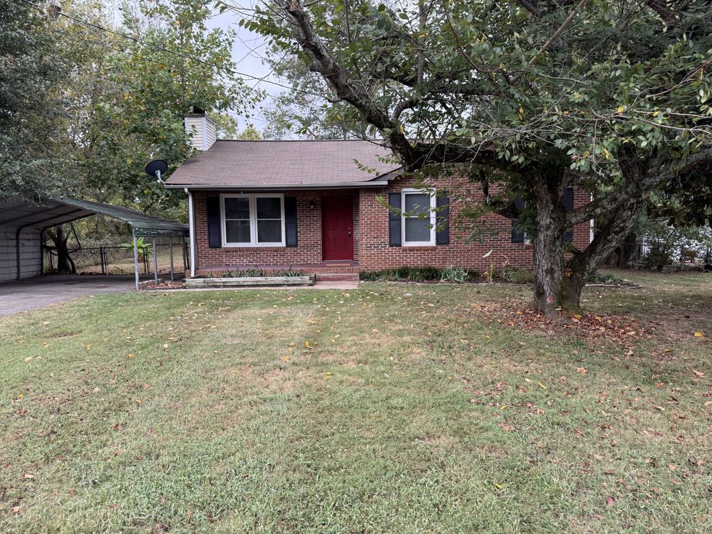 3446 Arvin Dr, Clarksville, TN 37042