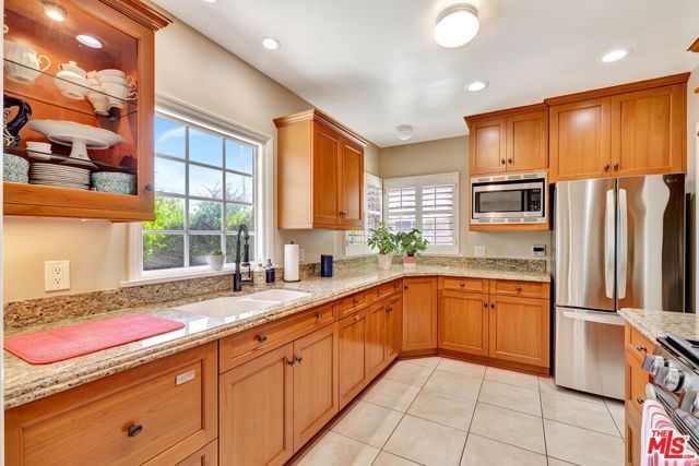 10257 Camarillo Street, Toluca Lake (los Angeles), CA 91602